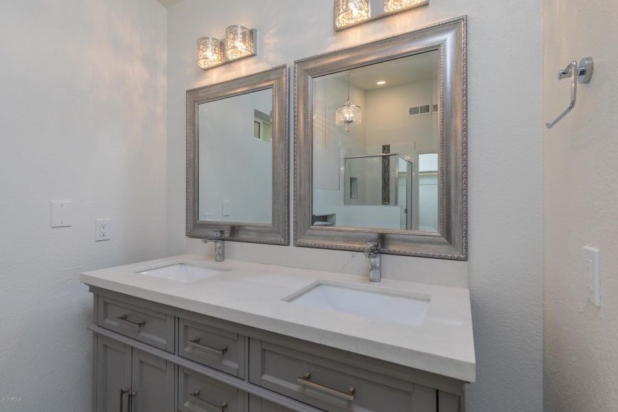 1125 N Sailors Way - Photo 3 of 16
