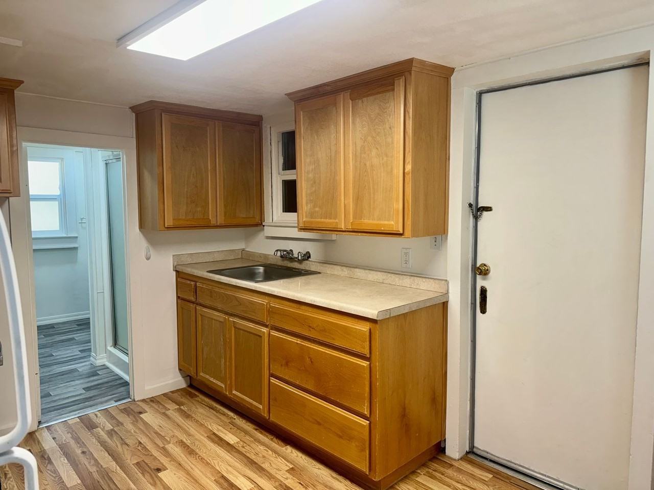 1525 Park Ave - Photo 3 of 9