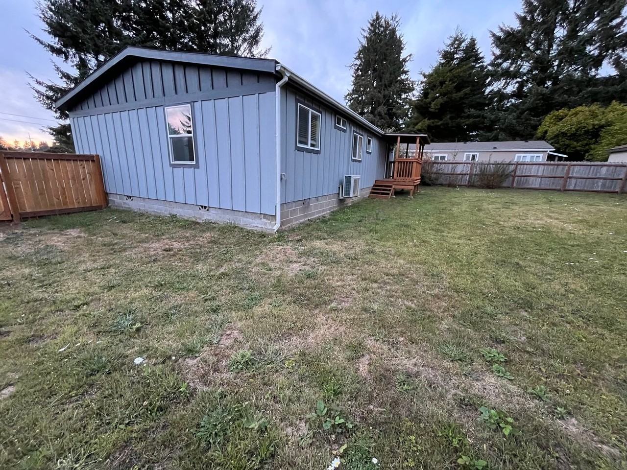 309 Hill St - Photo 2 of 24