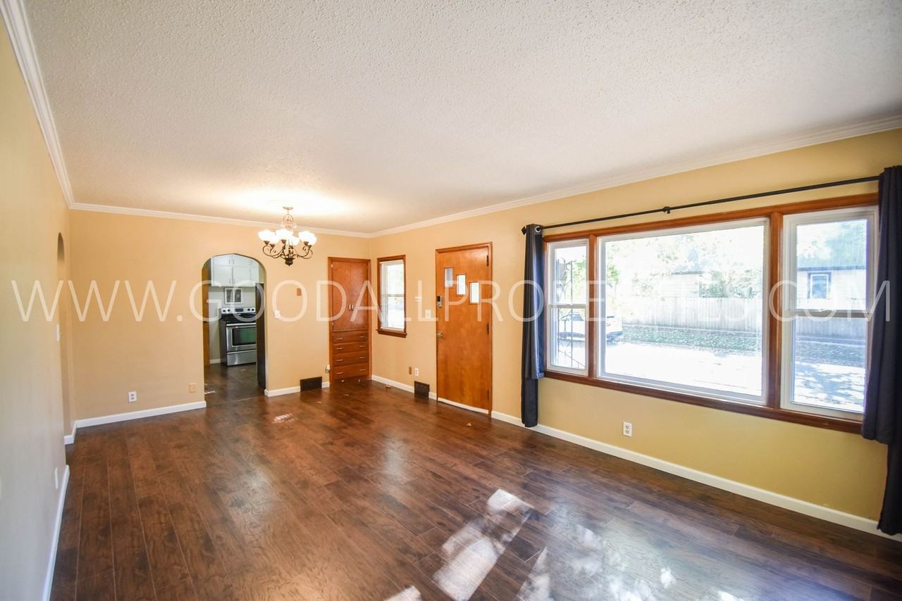 700 E Tiffin Ave - Photo 2 of 25