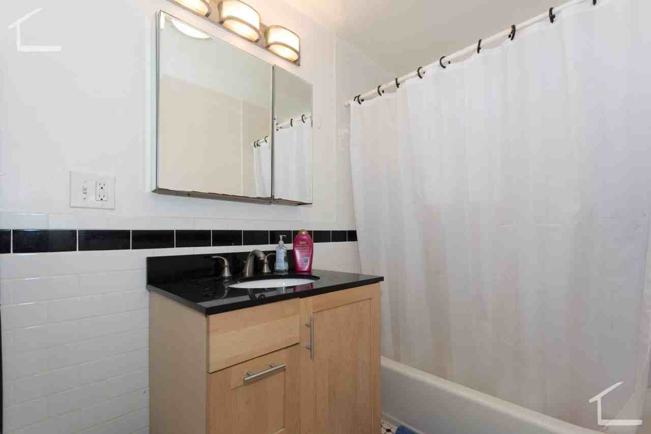 4 Saint Lukes Rd - Photo 7 of 7