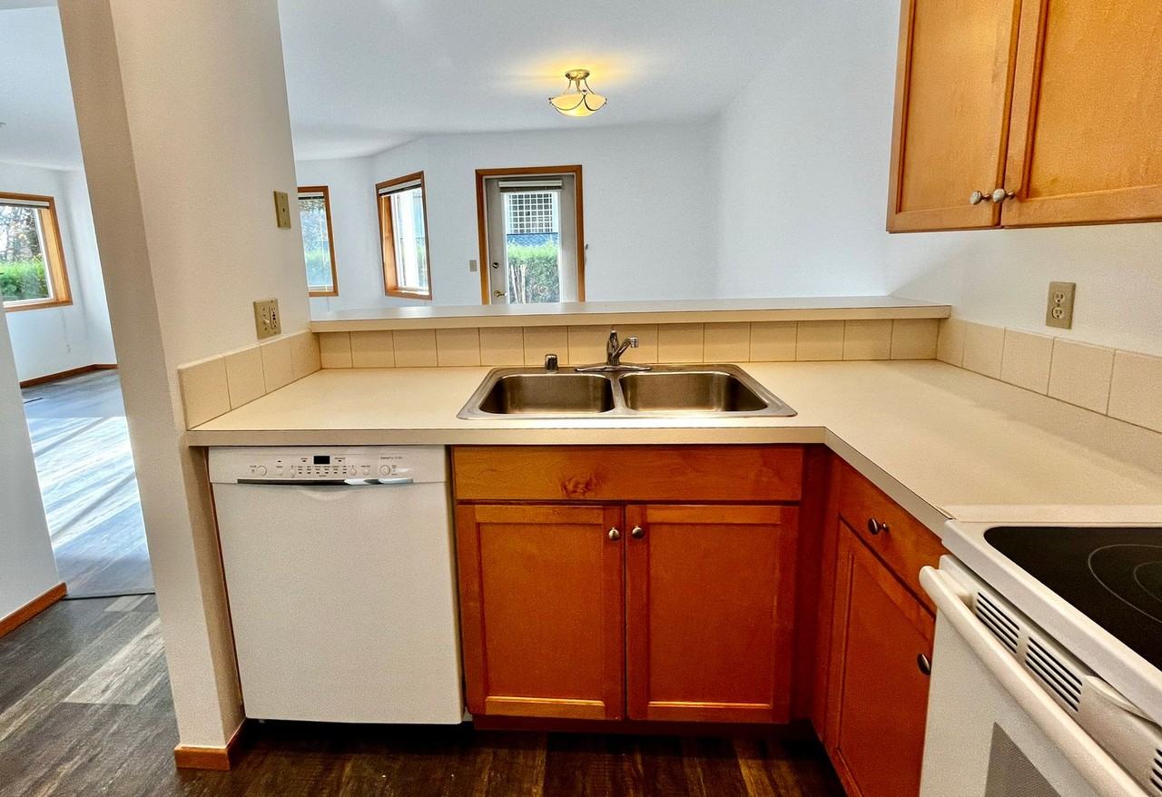 26325 Illinois Ave Ne #B105 - Photo 5 of 20