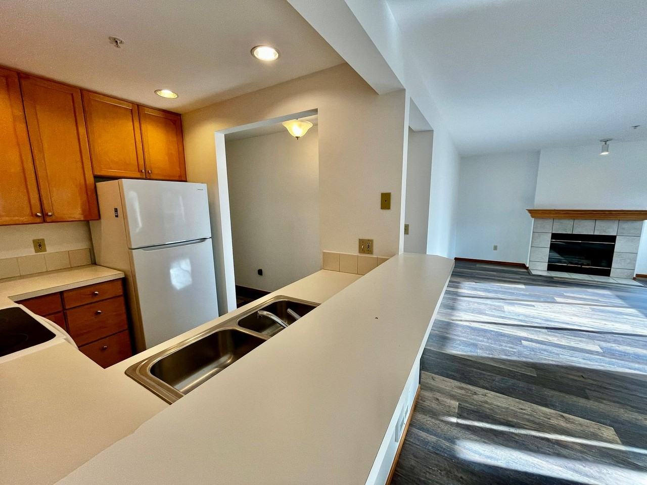 26325 Illinois Ave Ne #B105 - Photo 7 of 20