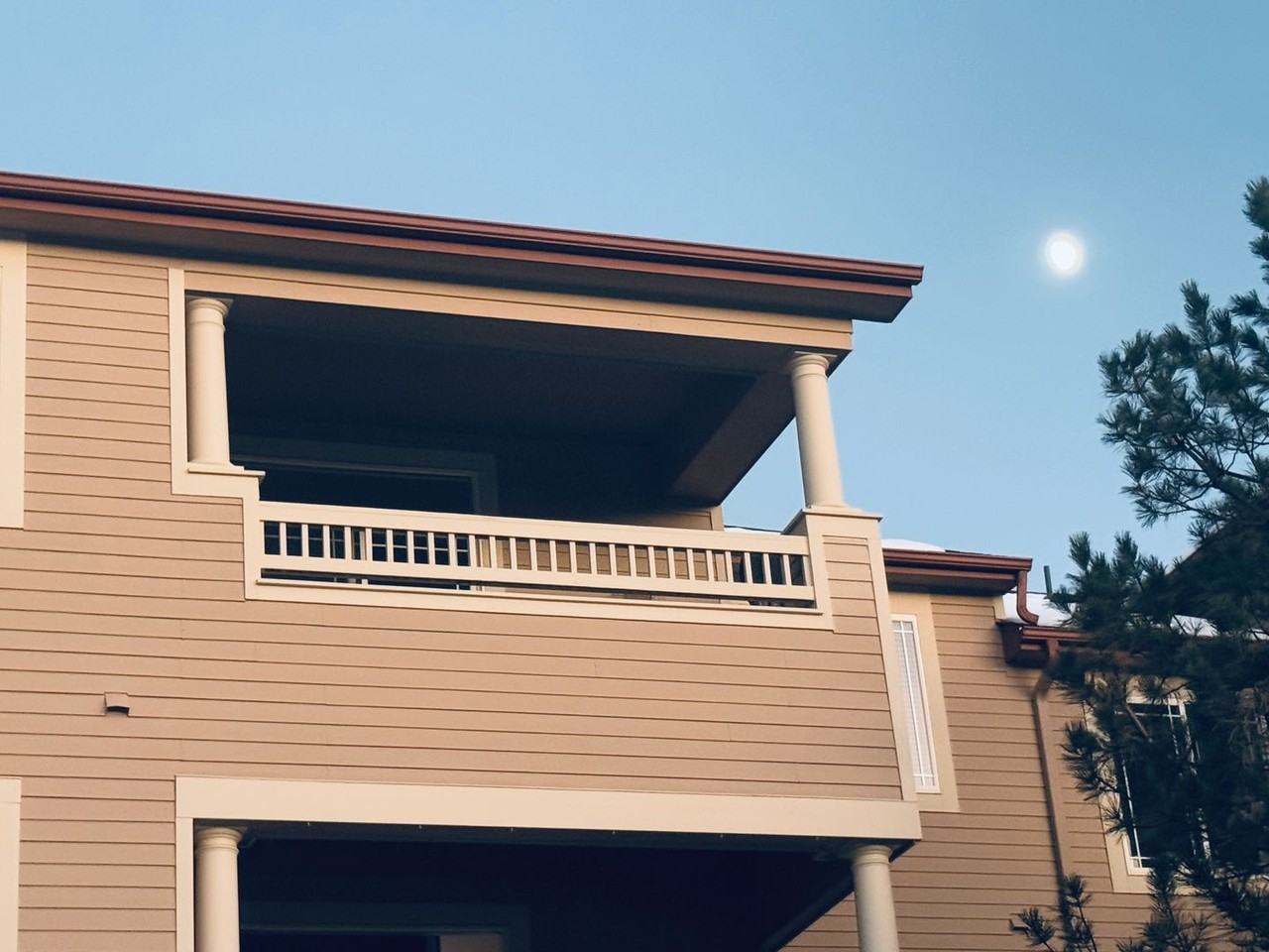 8457 S Hoyt Way #303 - Photo 3 of 32