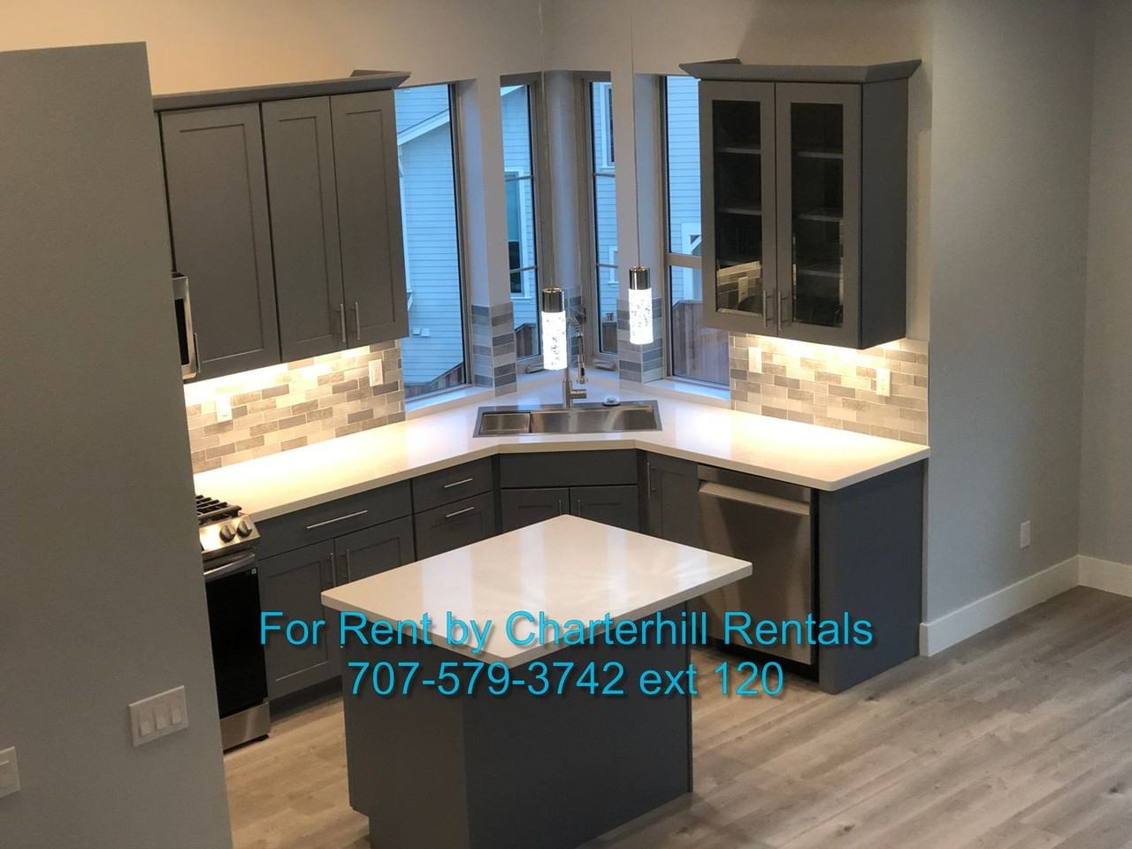 2069 Stagecoach Rd - Photo 3 of 27