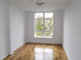 featured image of 360 Van Duzer St #2A