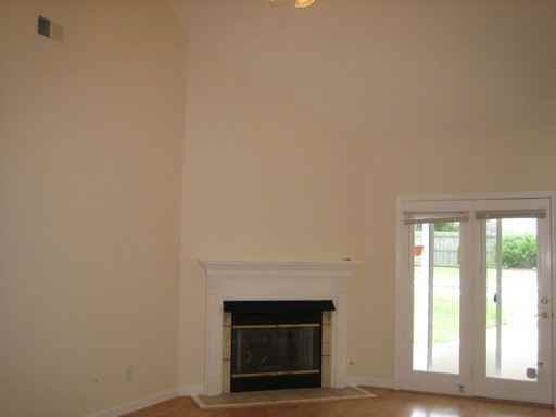 1232 Timber Valley Dr - Photo 3 of 7
