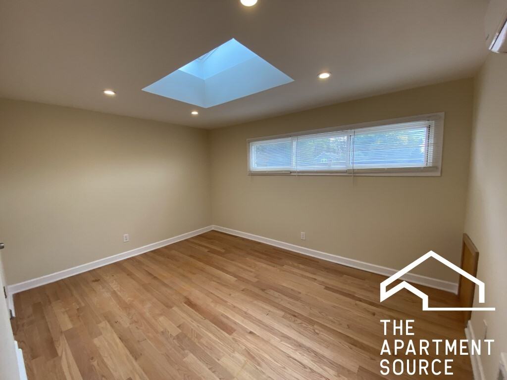 1205 North Harlem Avenue #10 - Photo 5 of 7