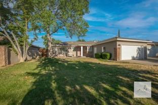 5247 N Callisch Ave - Photo 1 of 1