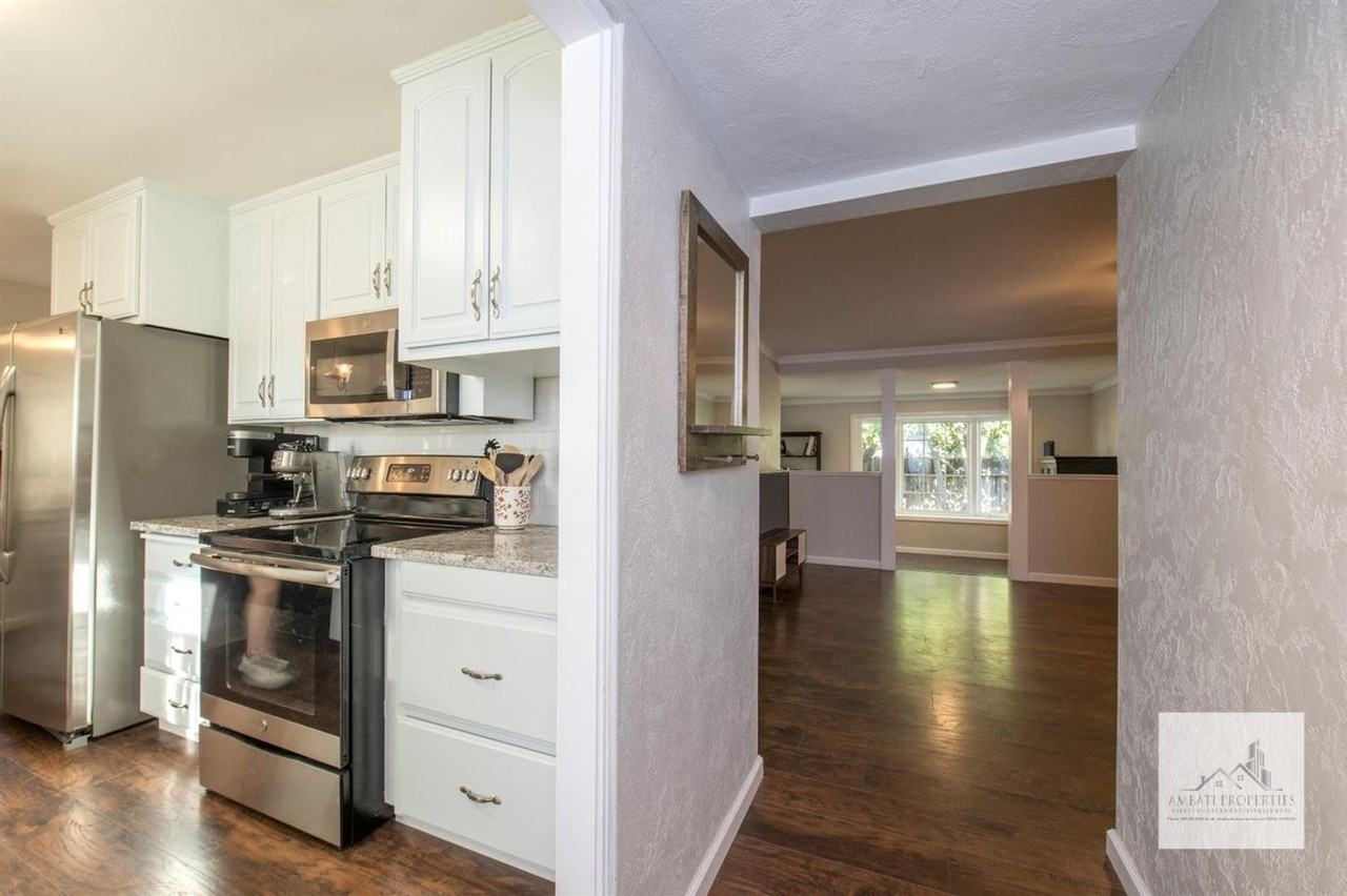 5247 N Callisch Ave - Photo 5 of 20