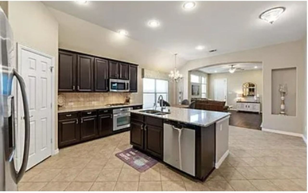 817 Ferrule Dr - Photo 3 of 20