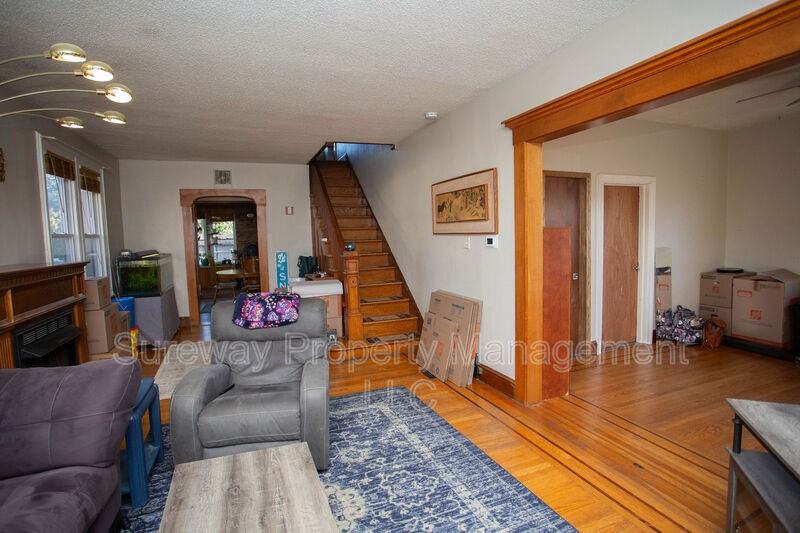 413 Yale Ave - Photo 5 of 44