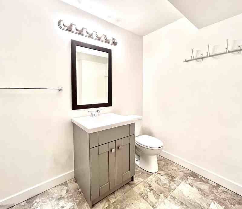 13511 86 St Nw - Photo 6 of 28