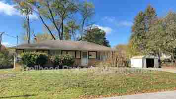 featured image of 8240 N Holmes St