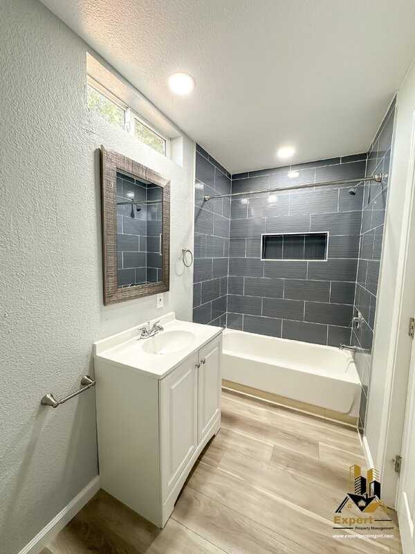 3617 6th Ave - Photo 4 of 11