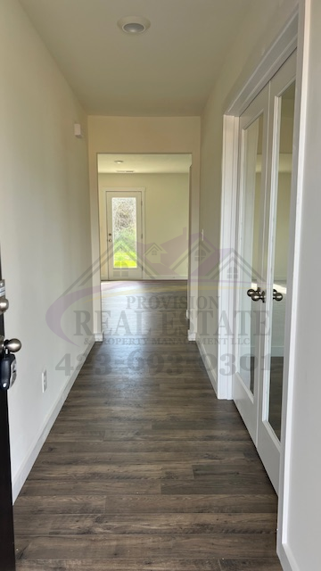 4140 Hines Ln - Photo 5 of 35
