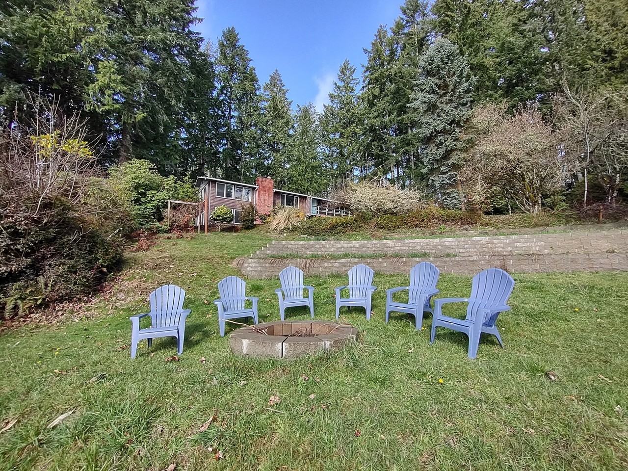 1021 E Benson Loop - Photo 2 of 30