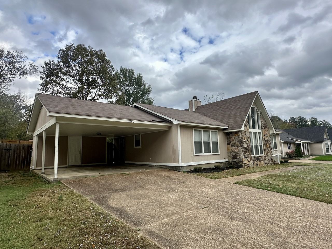 5740 Heartwood Dr - Photo 2 of 13