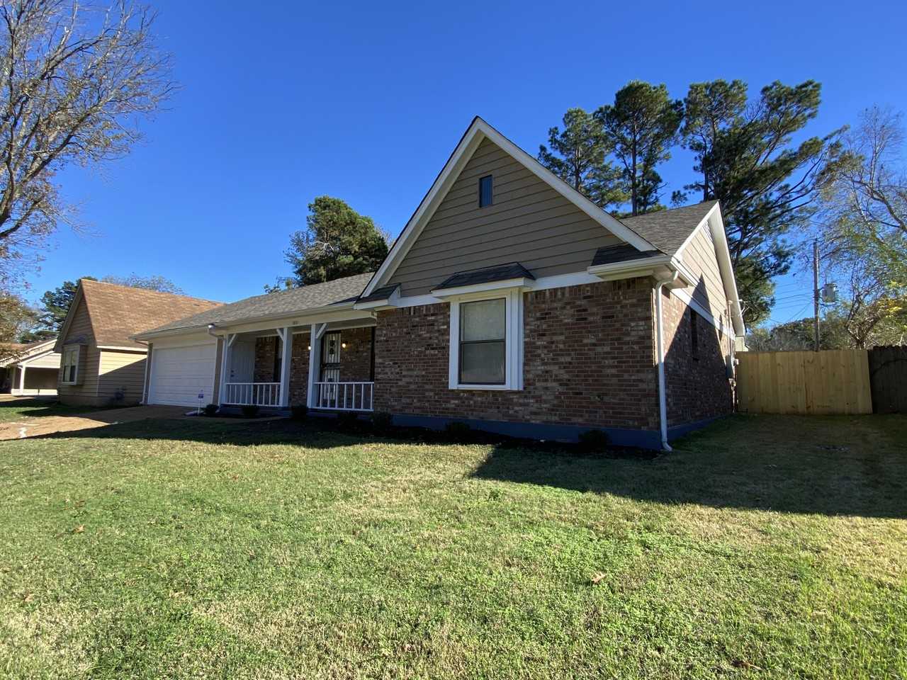 4861 Northdale Dr - Photo 2 of 22