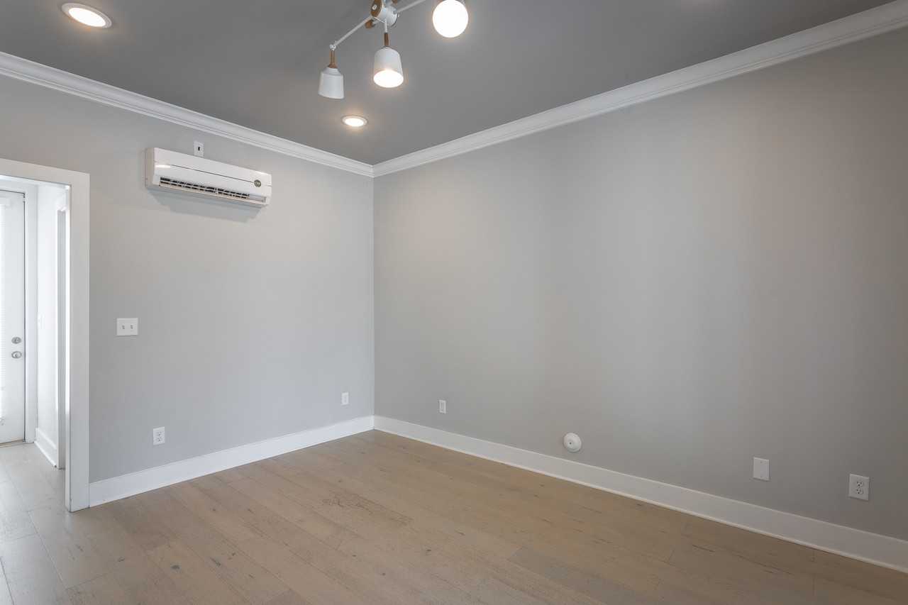 444 Harper St - Photo 7 of 31