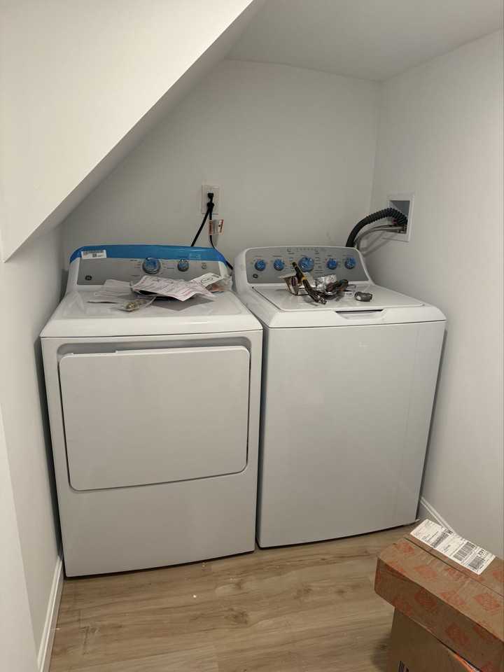 Whitfield St - Photo 6 of 6
