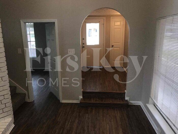1523 Carbonear Dr - Photo 2 of 25