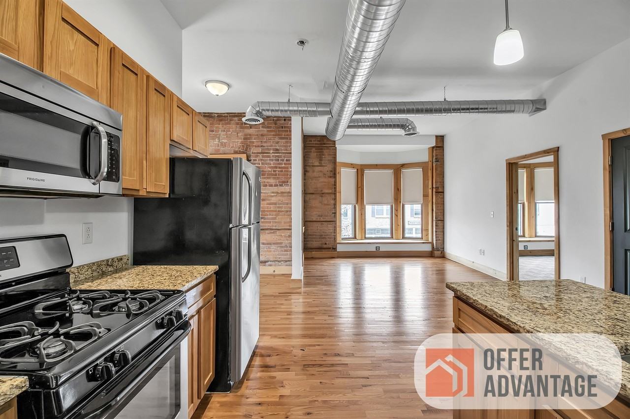 43 Central - Photo 2 of 11