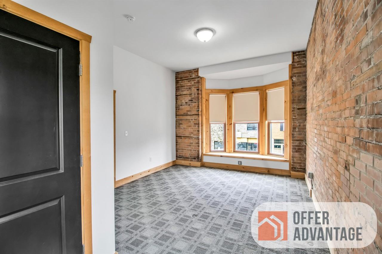 43 Central - Photo 5 of 11