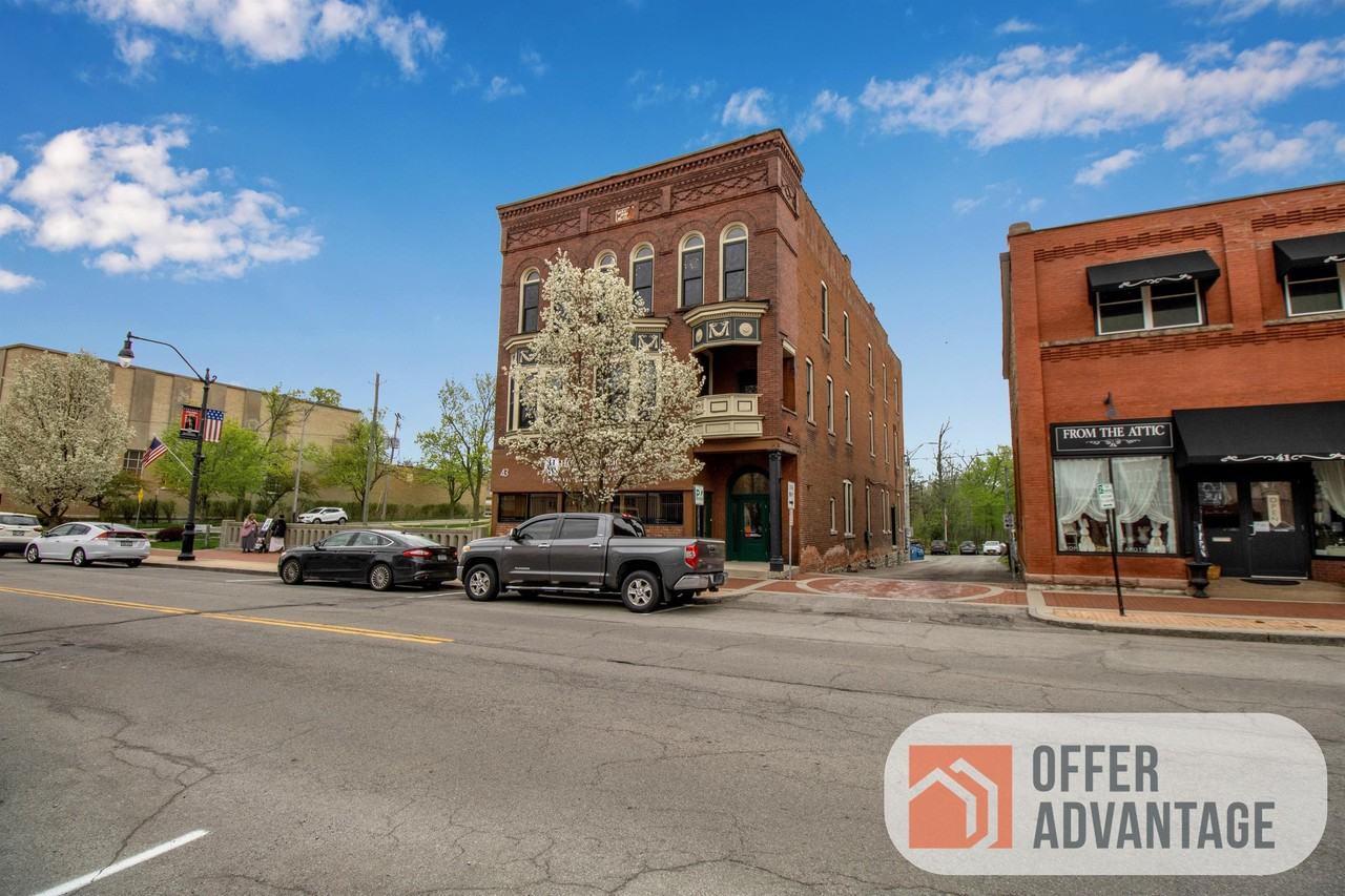 43 Central - Photo 7 of 11