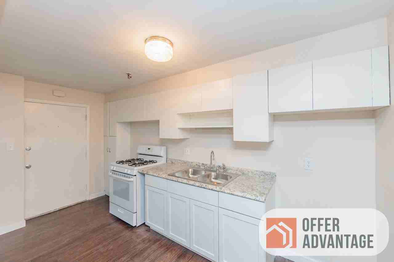 18725 Neff Road - Photo 2 of 8