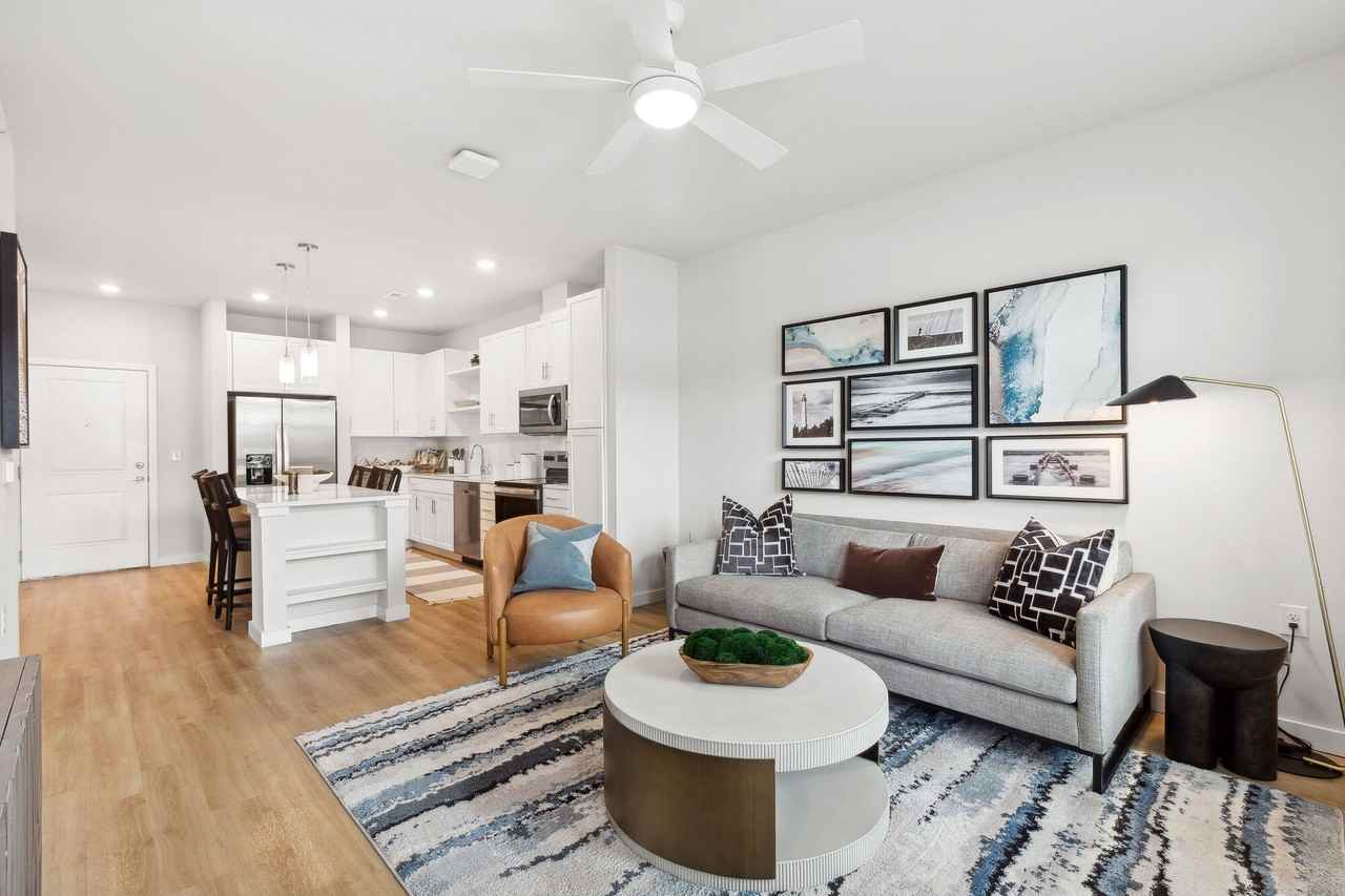 Ascend Pinegrove - Photo 3 of 35