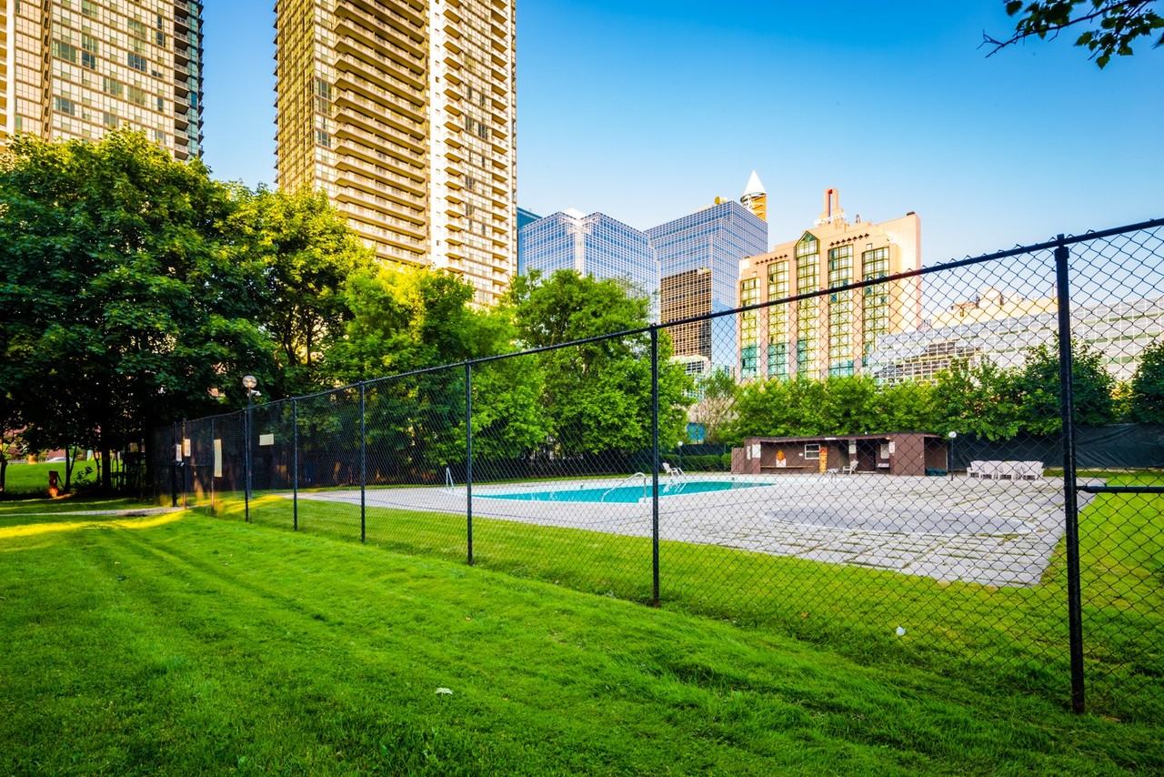 Peninsula Place #11429 - Photo 3 of 5