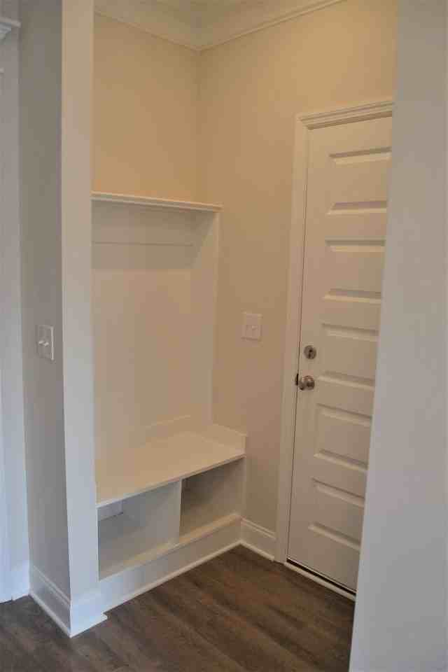 154 Canton Park Ave - Photo 4 of 19