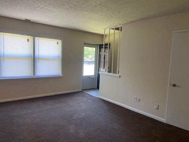 Oak Park Townhomes - Photo 4 of 18