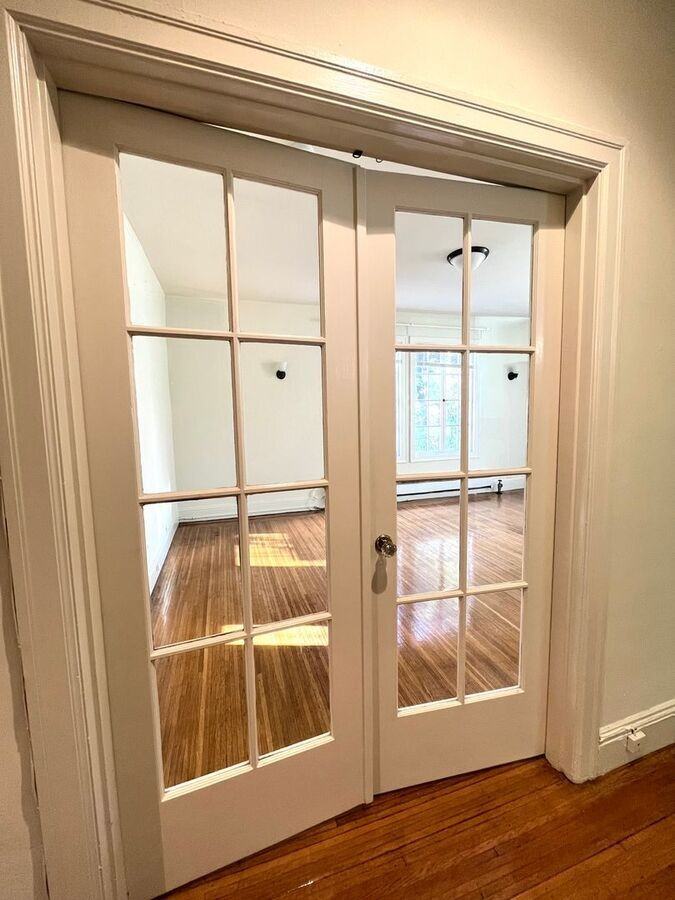 690 Montclair Avenue #07 - Photo 3 of 21