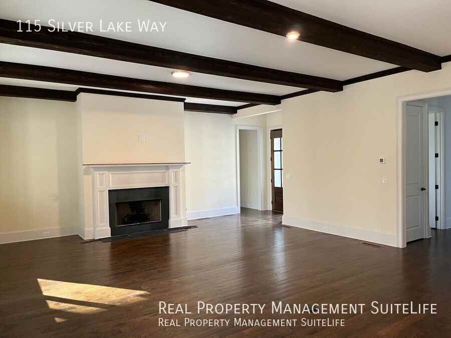 115 Silver Lake Way - Photo 5 of 35