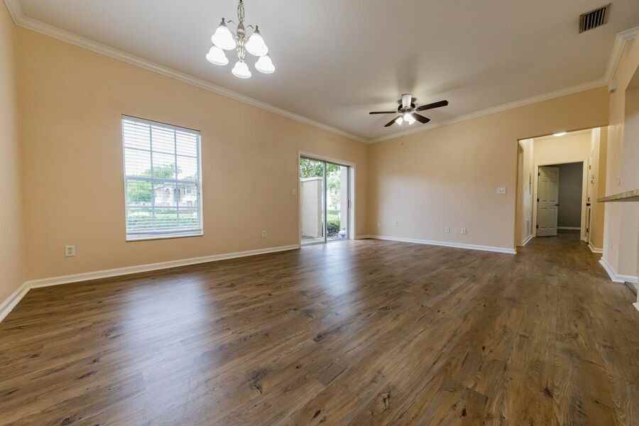 501 Eagle Pond Dr #1 - Photo 2 of 16