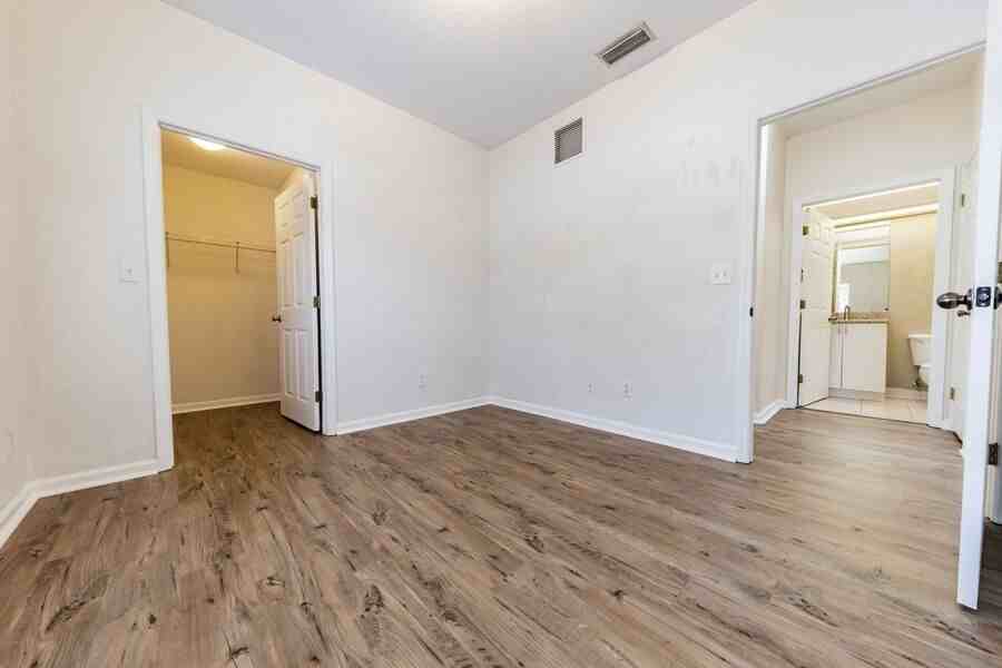 501 Eagle Pond Dr #1 - Photo 7 of 16