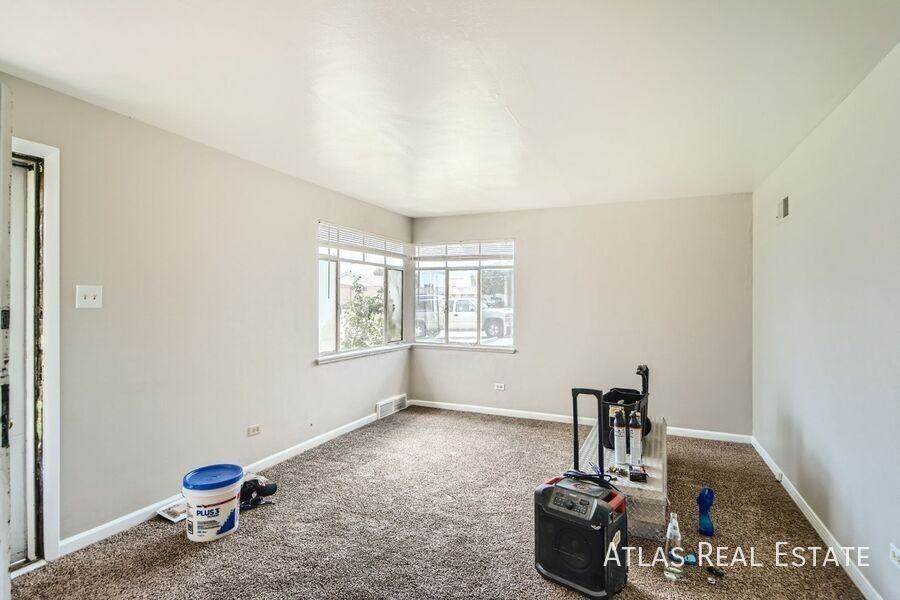 7161 E 60th Way - Photo 3 of 12