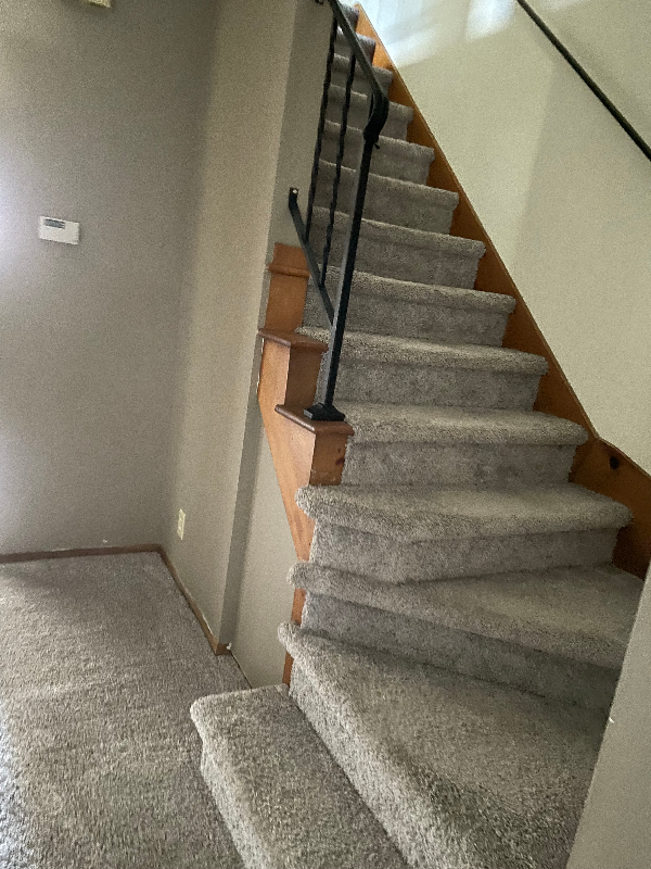 1817 Oakdale Dr - Photo 3 of 12