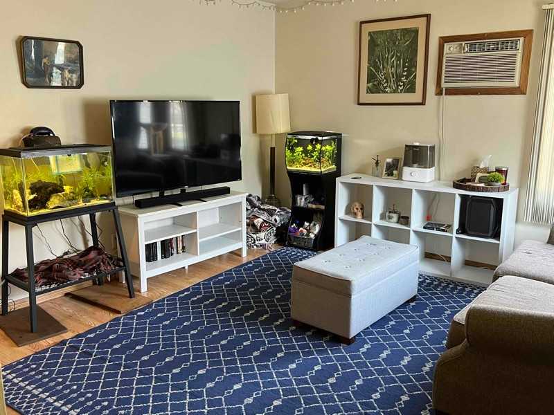 419 4th Avenue East #4 - Photo 2 of 8