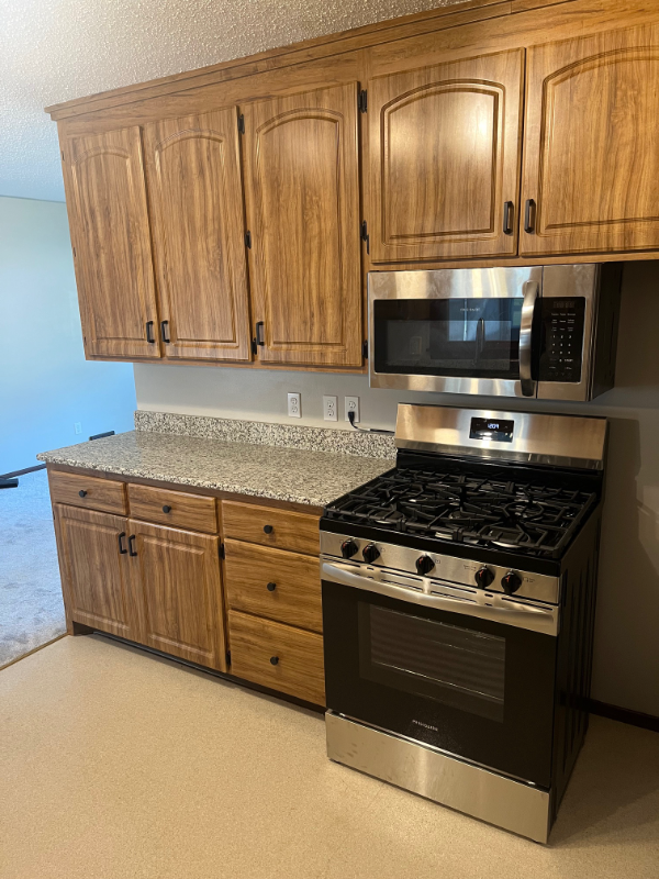 7909 66th Ave N - Photo 6 of 20