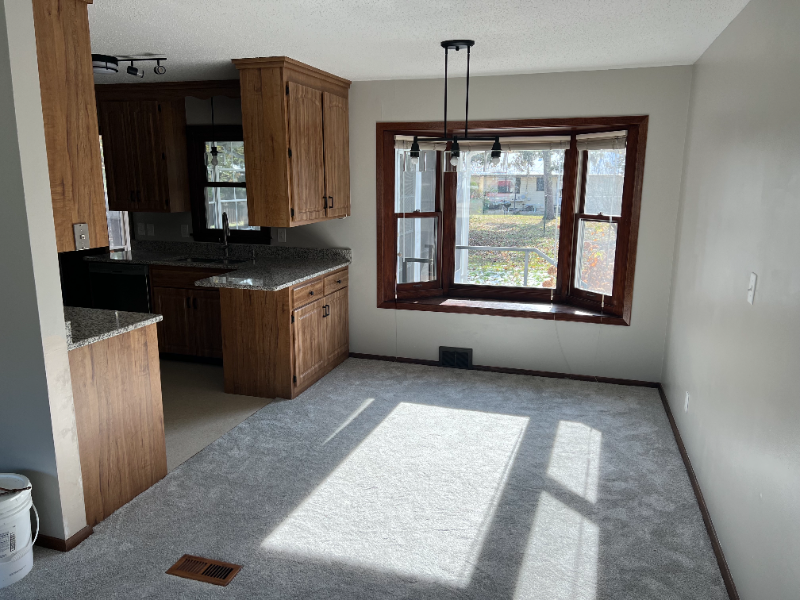 7909 66th Ave N - Photo 7 of 20