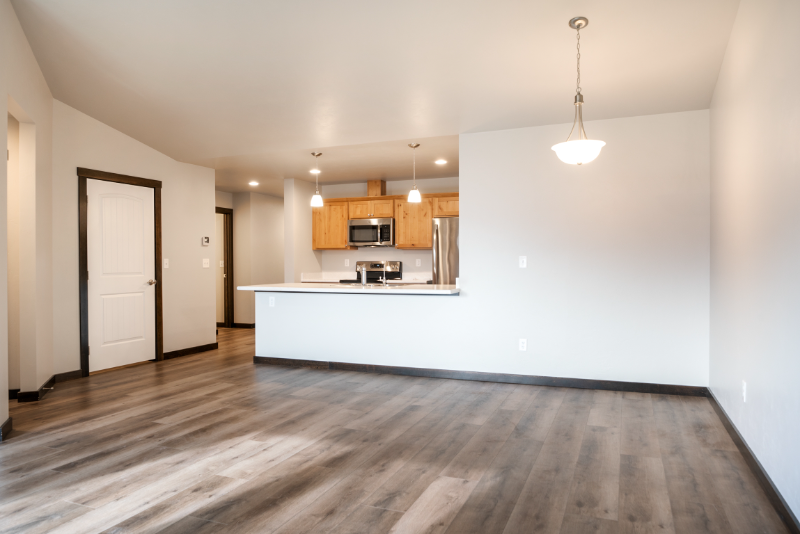 1386 Destiny Ln - Photo 3 of 34