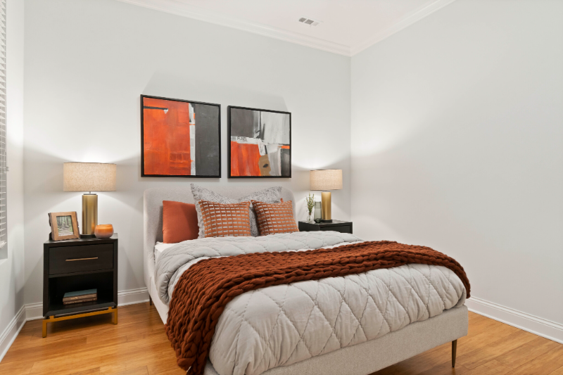 1040 West Monroe Street - Photo 6 of 11