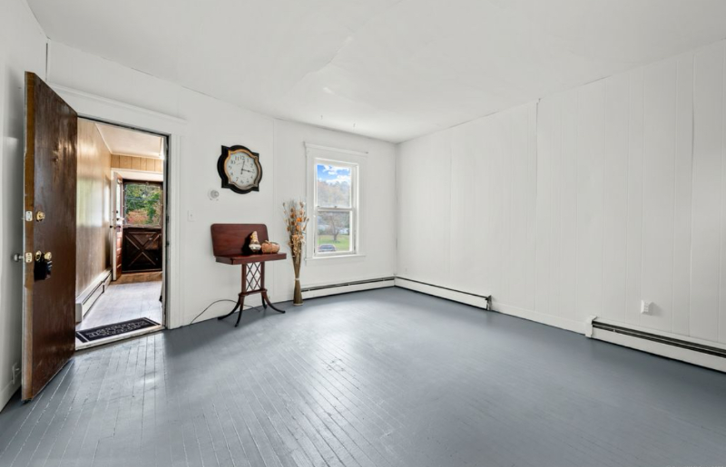 90 Weingart Rd #1 - Photo 2 of 15