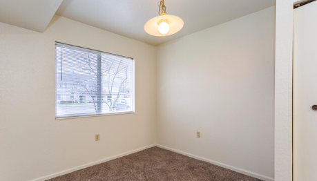 Emerald Pointe Townhomes - Photo 3 of 5