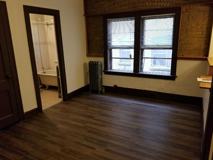 Loring Manor (1518) - Photo 1 of 1