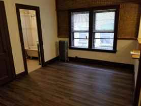 Loring Manor (1518) - Photo 1 of 1