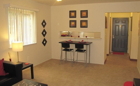 Parkwood Manor I - Photo 2 of 5